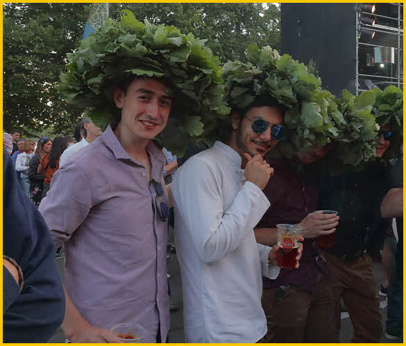 Having Fun<BR>at Summer Solstice Holiday